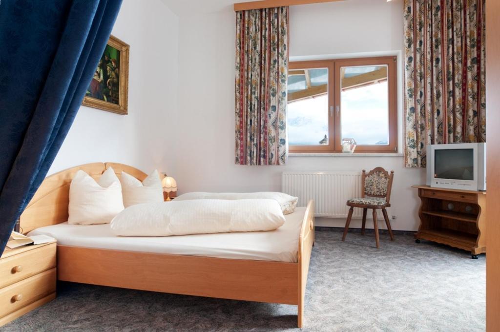 Hotel Talhof Garni&More In Waengle Bei Reutte Extérieur photo
